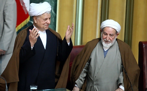  اختلاف نظر  آیت الله یزدی با آیت الله هاشمی از کجا شروع شد؟