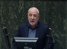 حاجی دلیگانی: برنامه‌های دولت قیمت ارز را بالا می‌برد/ برخی در ذوب آهن یا فولاد ده برابر کارگران حقوق دریافت می‌کنند
