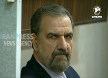 محسن رضایی به انتقاد دختر شهید باکری پاسخ داد/ تصویر