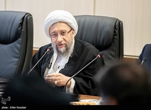 آملی‌لاریجانی: آستانه تحمل مردم هم حدی دارد
