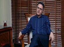 انتقاد محمد رضا تاجیک از عملکرد مسئولان در قبال بحران کرونا: سیاست فقط تصمیم و تدبیر درست نیست، بلکه تصمیم و تدبیر" بهنگام" نیز هست