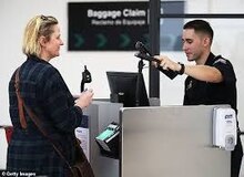 دستور "بازداشت و بازجویی" ایرانیان و ایرانی‌تبارها در فرودگاه‌های آمریکا
