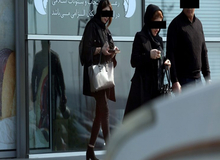 روایتی از اجرای طرح حجاب در یک پاساژ
