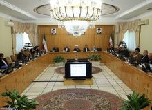 آشفتگی در تصمیم گیری؛ مهم ترین ویژگی تیم اقتصادی دولت دوازدهم 