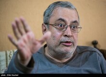 سعید حجاریان: برخی اصلاح‌‌طلبانِ صندلی‌طلب معتقدند سیاست مقدمه کسب‌وکار است/مسئله بعضی از اصلاح طلبان سیاست نیست این‌ها کمپین‌باز هستند/خاک سیاست ما پلیسی-پادگانی است