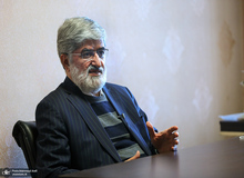 علی مطهری: گروه فرقان هم خودش را انقلابی می‌دانست و بقیه را غیر انقلابی/ مردم هنوز هم دارند هزینه تسخیر سفارت آمریکا را میدهند/ کروبی، موسوی و خاتمی از قطار انقلاب پیاده نشدند، بلکه آنها را پیاده کردند



