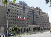 جمعی از معلمان حق‌التدریس و پیش دبستانی مقابل مجلس تجمع کردند

