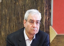  اصغر زاده: دولت لایحه "مقابله با نشر محتوای خلاف واقع در فضای مجازی" را پس بگیرد/ دولت متوجه تله سیاست‌نابخردانه‌ کسانیکه کشور را به بن‌بست کشانده‌، نیست