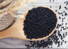خواص سیاه دانه؛ از درمان آسم تا کاهش فشار خون و کلسترول 