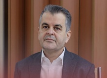 مجیدی: بانک گردشگری با ارائه خدمات بانکی و توزیع ملزومات سفر همراه زائران اربعین است