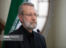لاریجانی: همه بخش‌های حکومت در خصوص آسیب‌های اجتماعی حساسیت داشته باشند