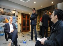چرا اینترپل، محمود خاوری را دستگیر نمی‌کند؟