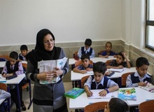 از اخراج معلمان به خاطر رنگ مو تا کار بدون قرارداد!