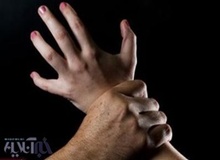 قربانیان آزار جنسی در ایران، به کجا می‌توانند شکایت کنند؟