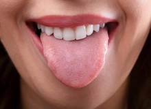 ترکیب گرافن و هوش مصنوعی؛ دانشمندان زبانی با قابلیت چشایی نزدیک به انسان ساختند