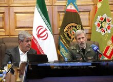 فرمانده ارتش: تا پای جان در دفاع از نظام ایستاده‌ایم