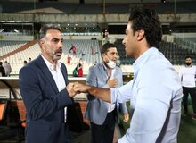 کنایه سنگین «محمود فکری» به فرهاد مجیدی/ در زمین غصبی جواهر هم بکاری خون درو می کنی!

