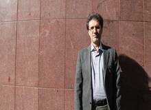 حسین کروبی : آقای کروبی هفته‌ای یک بار اجازه دیدار خارج از خانه را دارد 