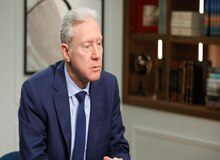 ادعا درباره تعلیق عمدی پذیرش سفیر جدید ایران در لبنان