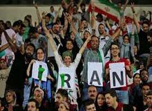 پلیس‌های زن دوباره از ابتدای صبح در ورزشگاه آزادی
