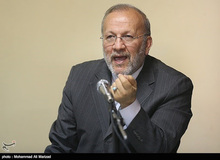 منوچهر متکی: پرونده ایران در دولت اصلاحات به شورای امنیت رفت/ سردار سلیمانی پوتین را متقاعد کرد که در منطقه حضور داشته باشد
