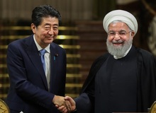 نخست‌وزیر ژاپن خواهان دیدار مجدد با روحانی شد