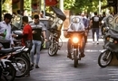 رئیس اتحادیه حمل‌ونقل بار سبک شهری و پیک موتوری تهران: سرنوشت پیک‌های موتوری بعد از بنزین ۱۰ هزار تومانی در ابهام است/ کرایه‌ها هنوز ثابت است/ ۲۵ لیتر سهمیه برای موتورسیکلت کافی نیست