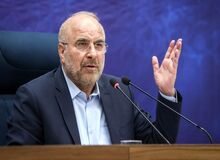 قالیباف: گام‌به‌گام که از انقلاب فاصله گرفتیم