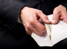 پرداخت سالانه یک تریلیون دلار رشوه در جهان