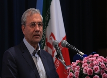 ربیعی: نباید به فقیران بسان ماشین های رای نگاه شود