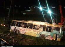 تعداد کشته‌ها و مصدومان واژگونی اتوبوس در لرستان به ۴۳ نفر رسید+ اسامی
