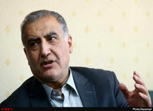 علیرضابیگی: دولت مردم را وادار می‌کند خودروی داخلی بخرند/ شما فکر می‌کنید «مش قربانعلی» خریدار « ماشین‌سازی» بوده؟ نه! فروشنده همان خریدار است

