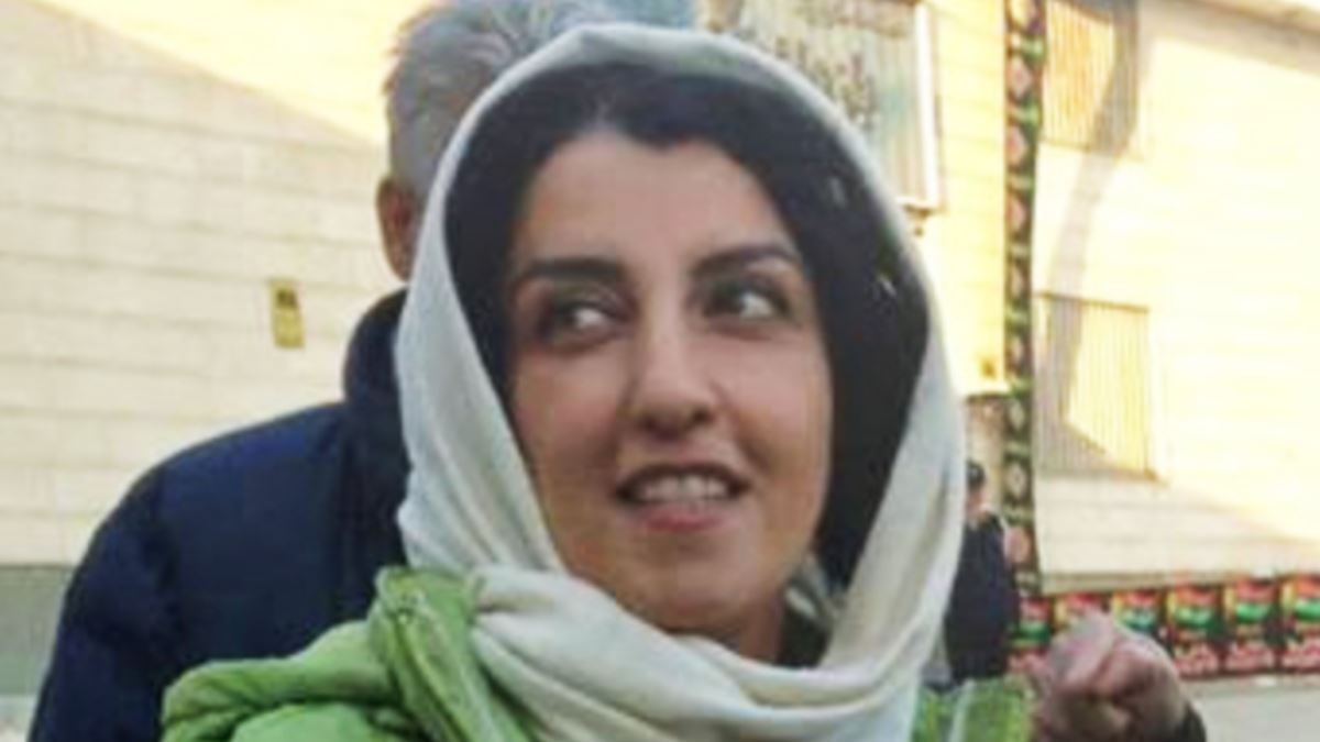 نرگس محمدی: پزشکی قانونی آثار کبودی روی بدن من را تایید کرده بود
