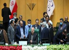 عضو کمیسیون بهداشت مجلس: به مردم توصیه می کنیم پروتکل ها را رعایت کنند اما خودمان در مجلس کمتر مراعات می کنیم