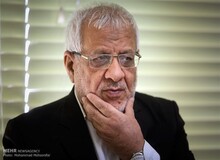 بادامچیان: استعفای فاطمی‌امین، به نفع دنیا و آخرتش است/ دولت در زمینه کاهش قیمت‌ها و ساخت مسکن موفق عمل نکرد/ رئیسی در یک سال گذشته توانسته نظام را اداره کند