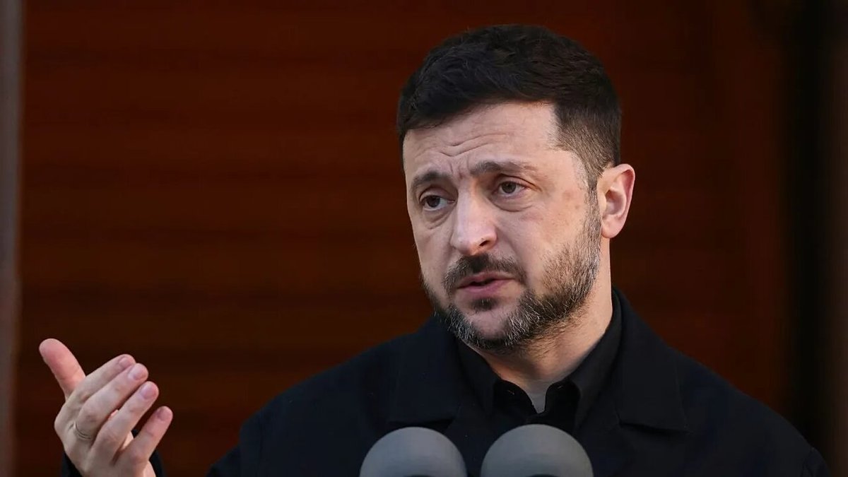 زلنسکی: توافق صلح باید شامل حضور نظامی انگلیس و فرانسه در اوکراین باشد