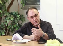 علوی تبار: پزشکیان، مسئله ایران را «تبعیض» می‌‌داند
/ تنها قاعده ماندگاری در قدرت «ارادت‌‌سالاری» است/ تغییر یا تداوم، با توازن قوای کنونی تنها گزینه های انتخابی ما هستند