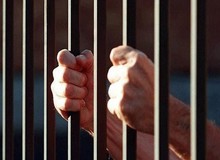 بازداشت تمامی پناهجویانی که وارد فرودگاه‌های آمریکا شدند