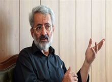 سلیمی نمین: نگران سهم خواهی۲۰۰ نماینده‌ای هستم که برای رئیسی امضا جمع کردند/ حتی اگر تماس‌های «رئیسی» با منتقدان نمایشی هم باشد بازهم خوب است
