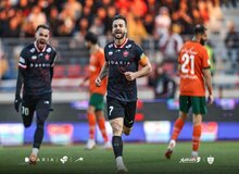 صدرنشینی پرسپولیس در رفسنجان؛ مجتبی و مس در مسیر سقوط