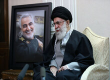 آیت الله خامنه ای: اگر سردار سلیمانی ۱۰ سال دیگر زنده بود و منم زنده می‌ماندم، او را کنار نمی‌گذاشتم