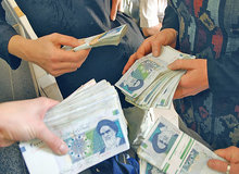 عدم واریز یارانه برخی افراد کار بانک‌ها بود