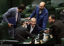 رسانه اصولگرا: مجتبی توانگر سخنگوی قالیباف شده است