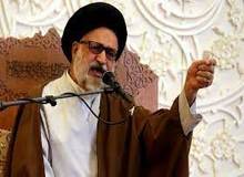 
امام جمعه موقت شیراز: مشکل اقتصادی هم هست اما نباید گرانی را بزرگ کنیم
