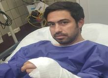 سارق مسلح خسرو حیدری را زخمی کرد/ مربی استقلال چاقو خورد!