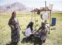 رنج طبیب شدن/ چند ماه است که حقوق مان را نداده اند 