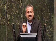 محبی نجم آبادی : کسی که ماهانه ۲۰ میلیون تومان دارد، نباید کارت پایان خدمت رایگان دریافت کند
