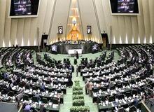 انتقاد تند از دستمزد مداحان از تریبون مجلس؛

صباغیان :  برای ۴۵ دقیقه چند میلیون می‌گیرید؟/ قاضی پور: فردی که از هندوستان مدرک گرفته نباید کاندیدای مجلس شود؟

