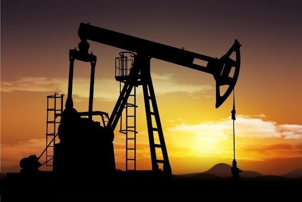 افزایش قیمت نفت در پی کاهش تولید آمریکا