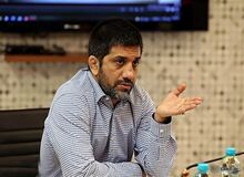 دبیر: آنها که نمی‌توانند سلام نظامی ورزشکاران را ببینند، بمیرند